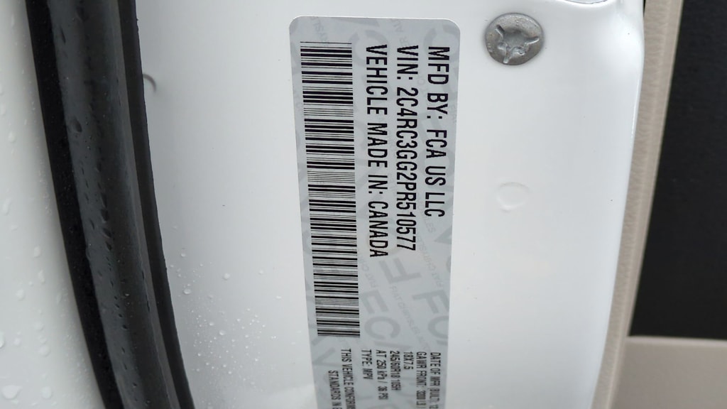 Thumbnail: 2023 Chrysler Pacifica - 39