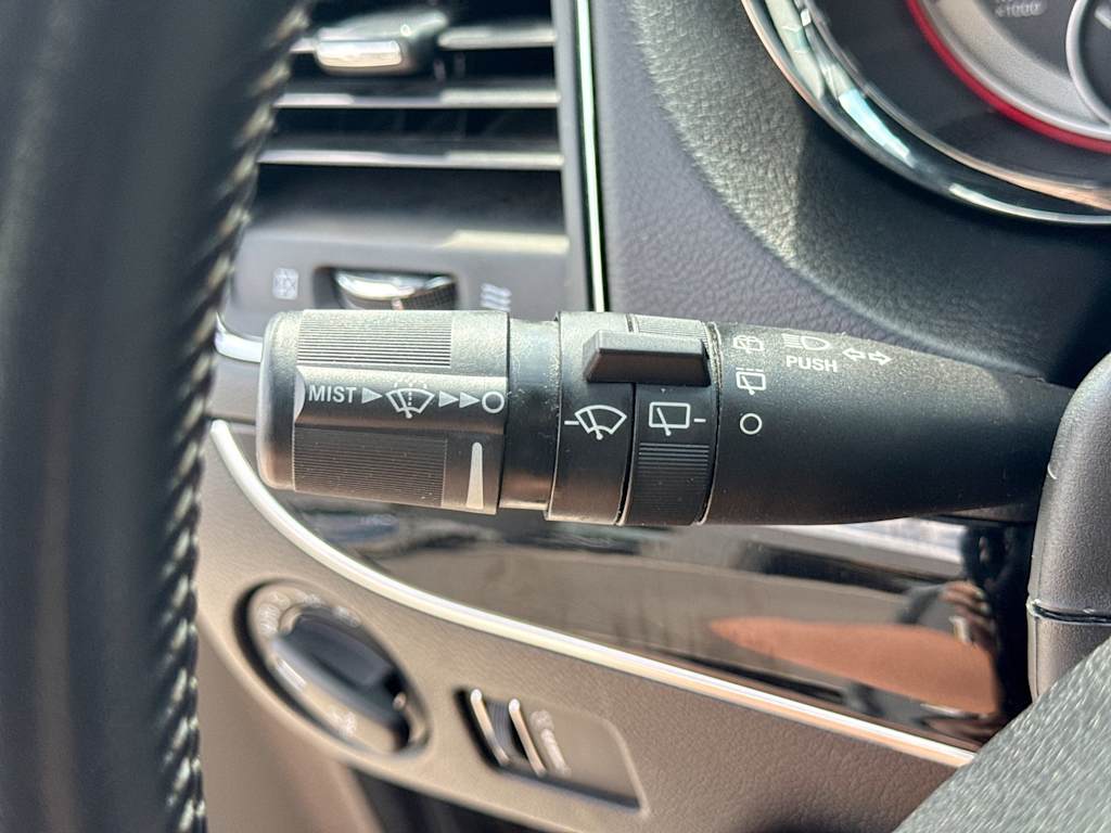 Thumbnail: 2019 Dodge Grand Caravan - 15