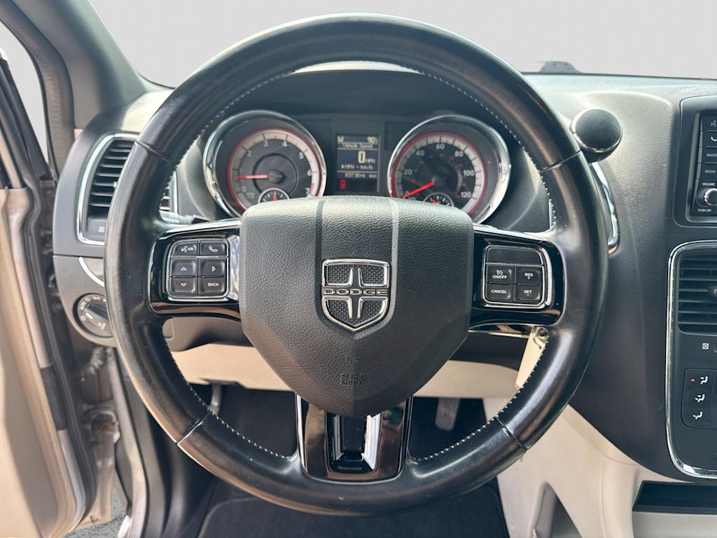 Thumbnail: 2019 Dodge Grand Caravan - 13