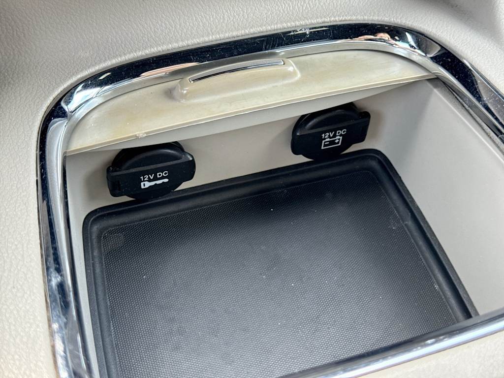 Thumbnail: 2019 Dodge Grand Caravan - 36