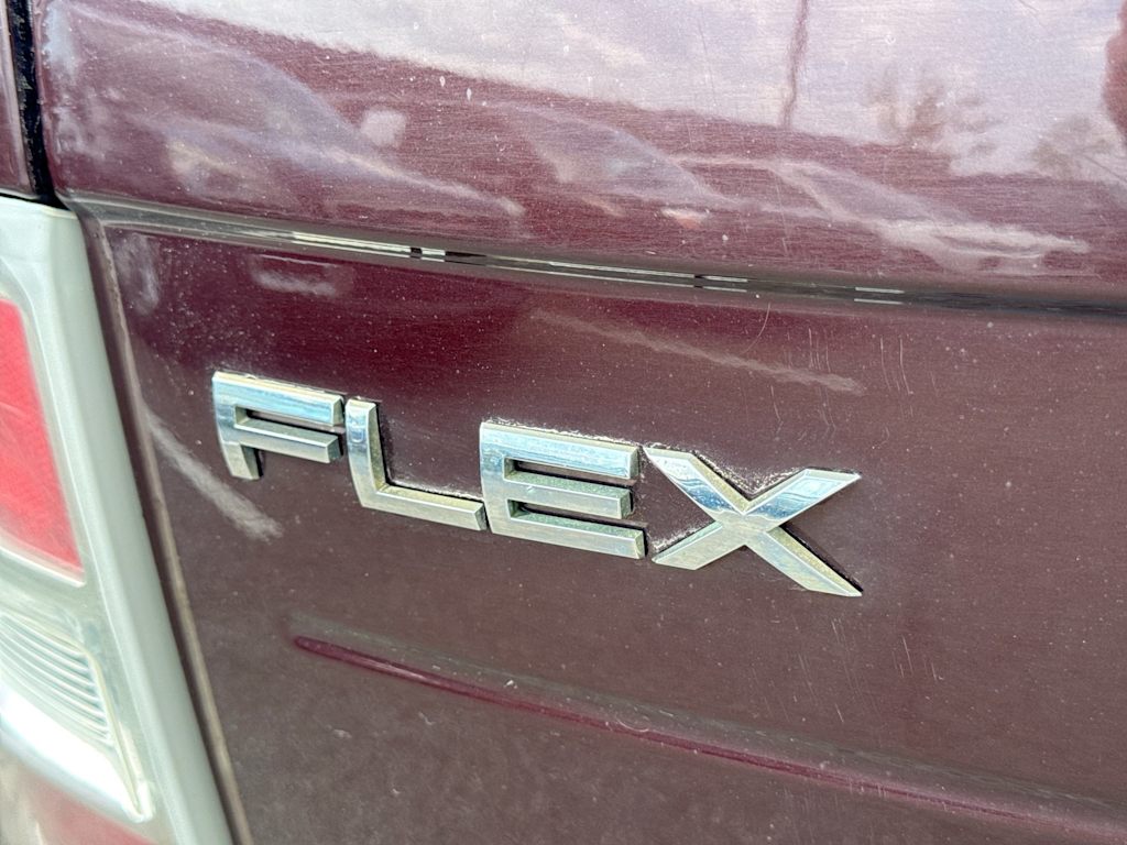 Thumbnail: 2010 Ford Flex - 5