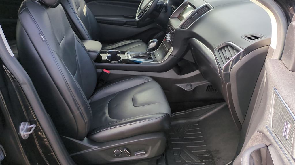 Thumbnail: 2018 Ford Edge - 26