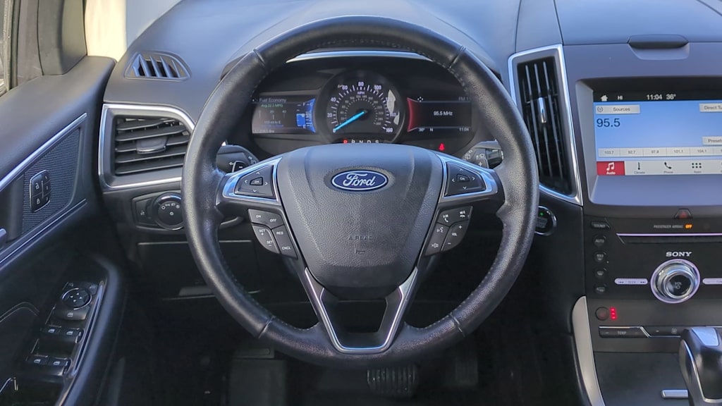 Thumbnail: 2018 Ford Edge - 9