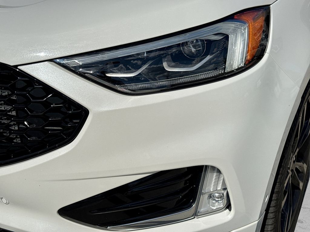 Thumbnail: 2020 Ford Edge - 23
