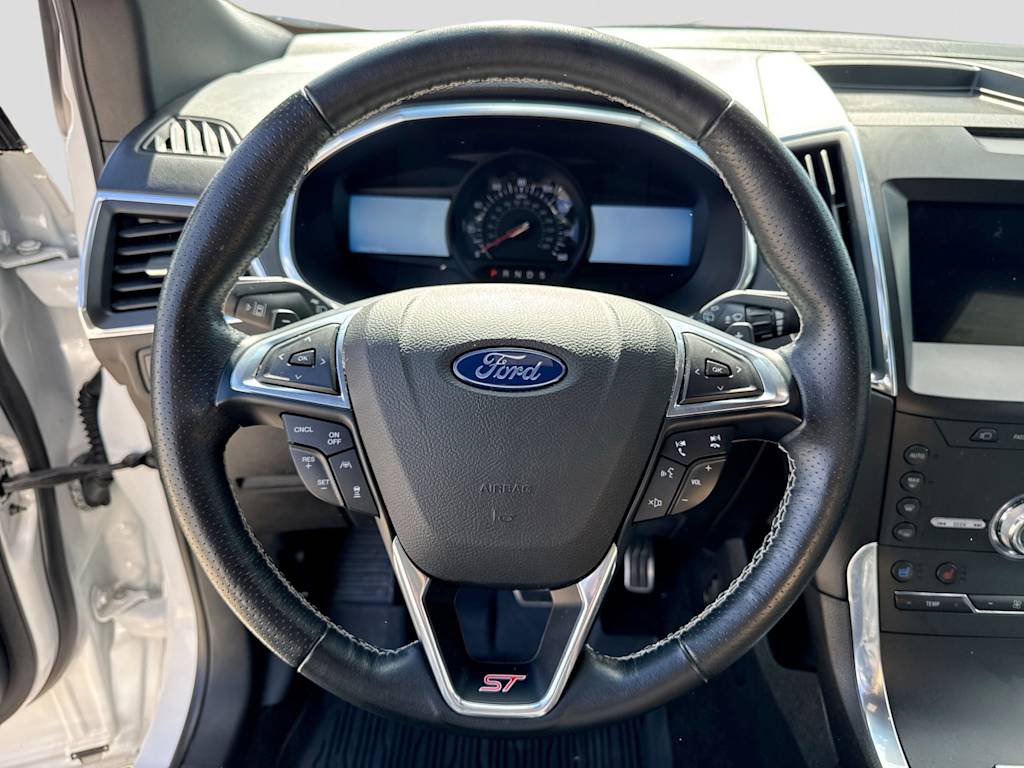 Thumbnail: 2020 Ford Edge - 13