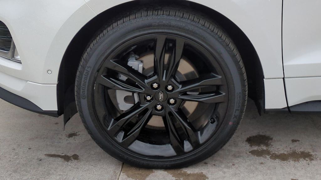 Thumbnail: 2024 Ford Edge - 8