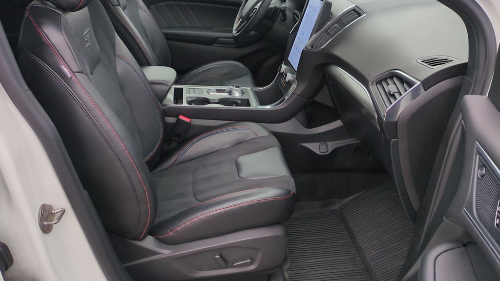 Thumbnail: 2024 Ford Edge - 12