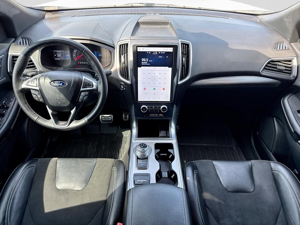 Thumbnail: 2023 Ford Edge - 8