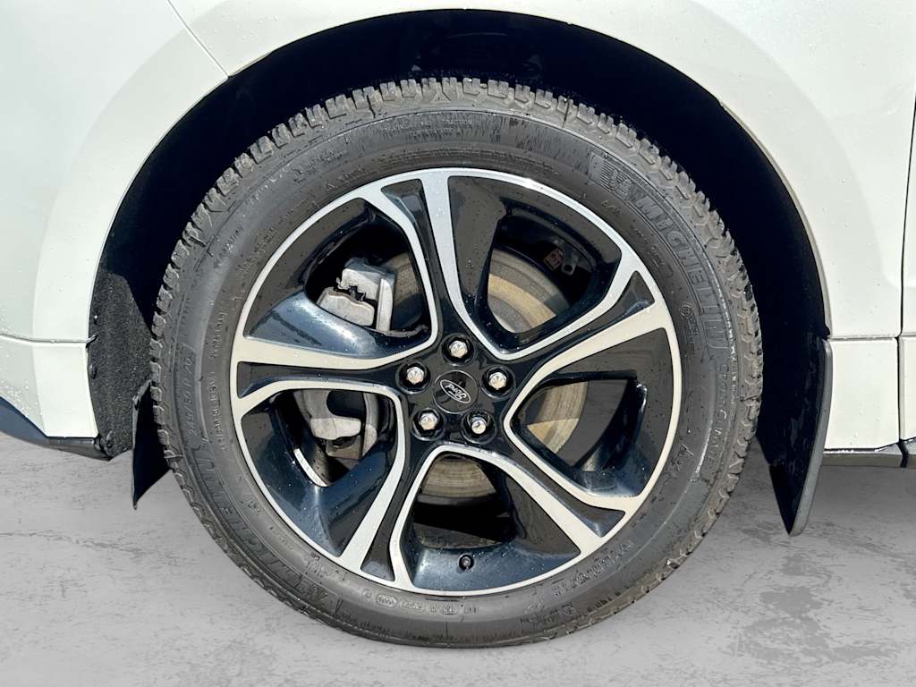 Thumbnail: 2023 Ford Edge - 7