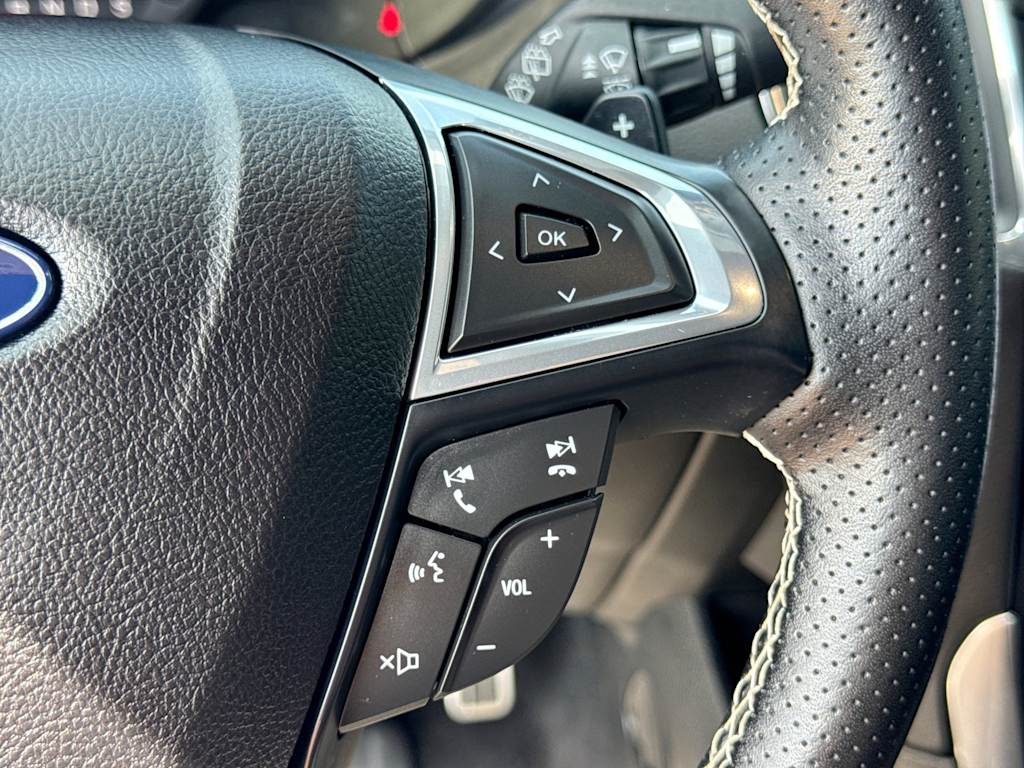 Thumbnail: 2023 Ford Edge - 30