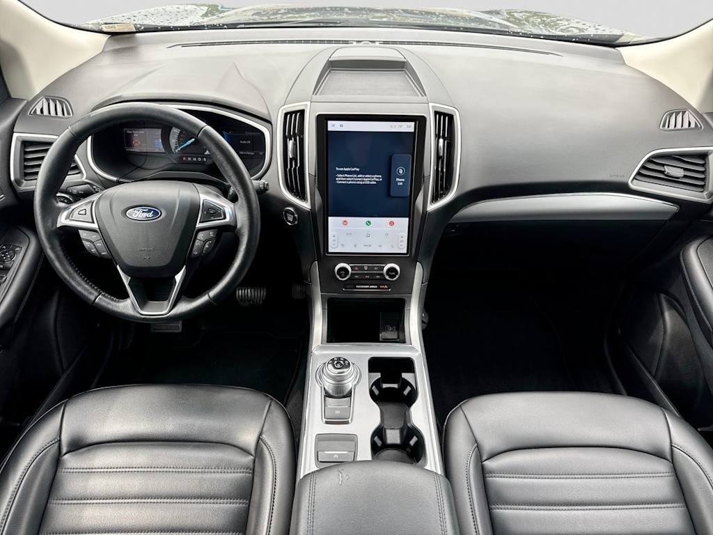 Thumbnail: 2021 Ford Edge - 8
