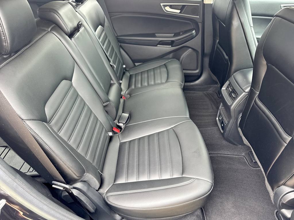 Thumbnail: 2021 Ford Edge - 27
