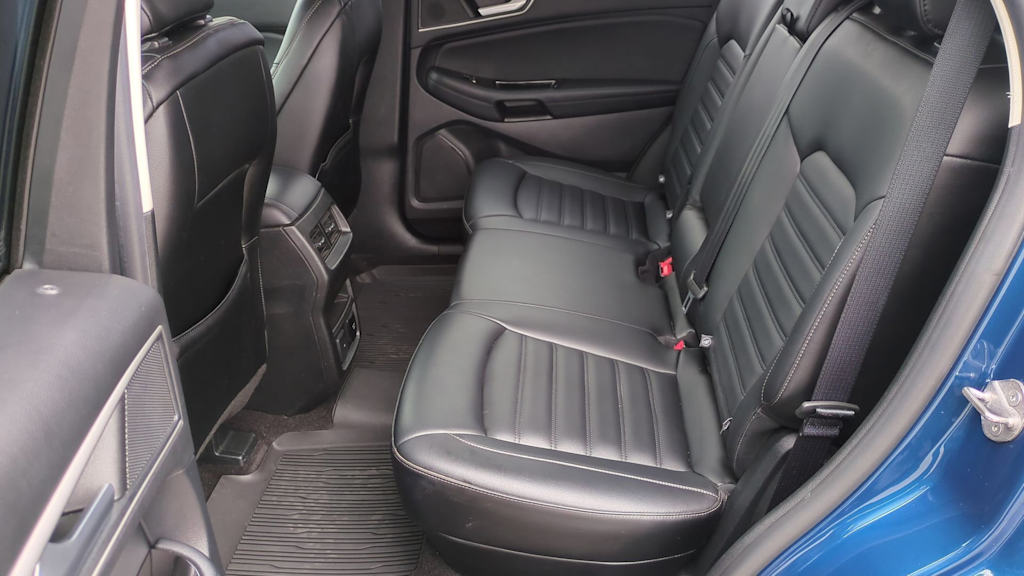 Thumbnail: 2020 Ford Edge - 12