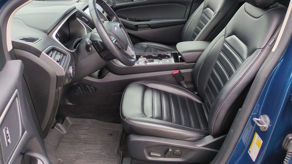 Thumbnail: 2020 Ford Edge - 10