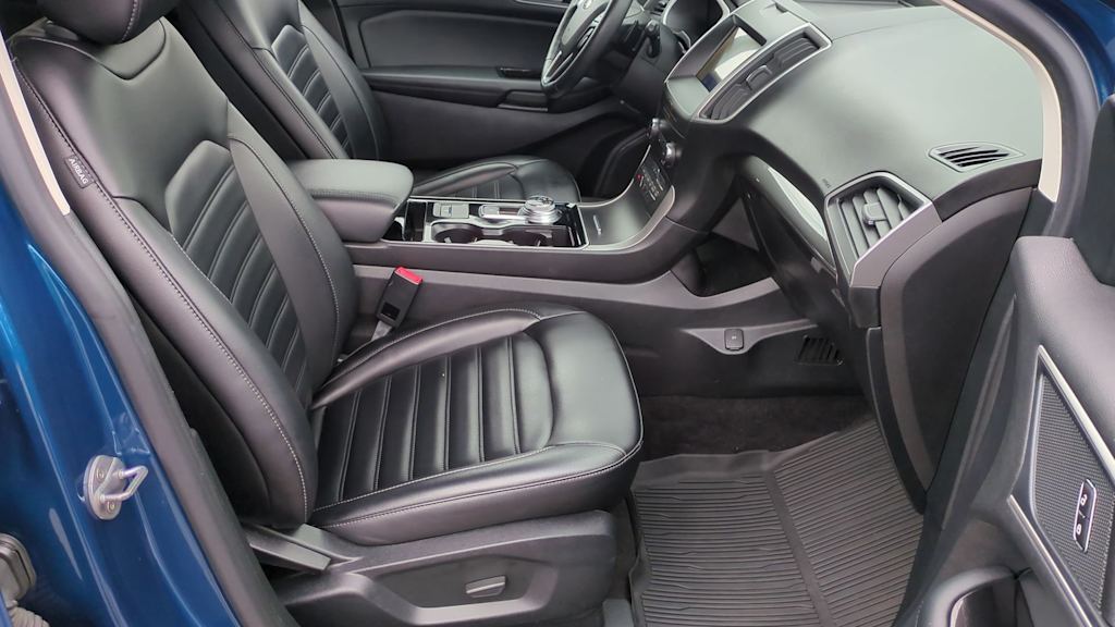 Thumbnail: 2020 Ford Edge - 19