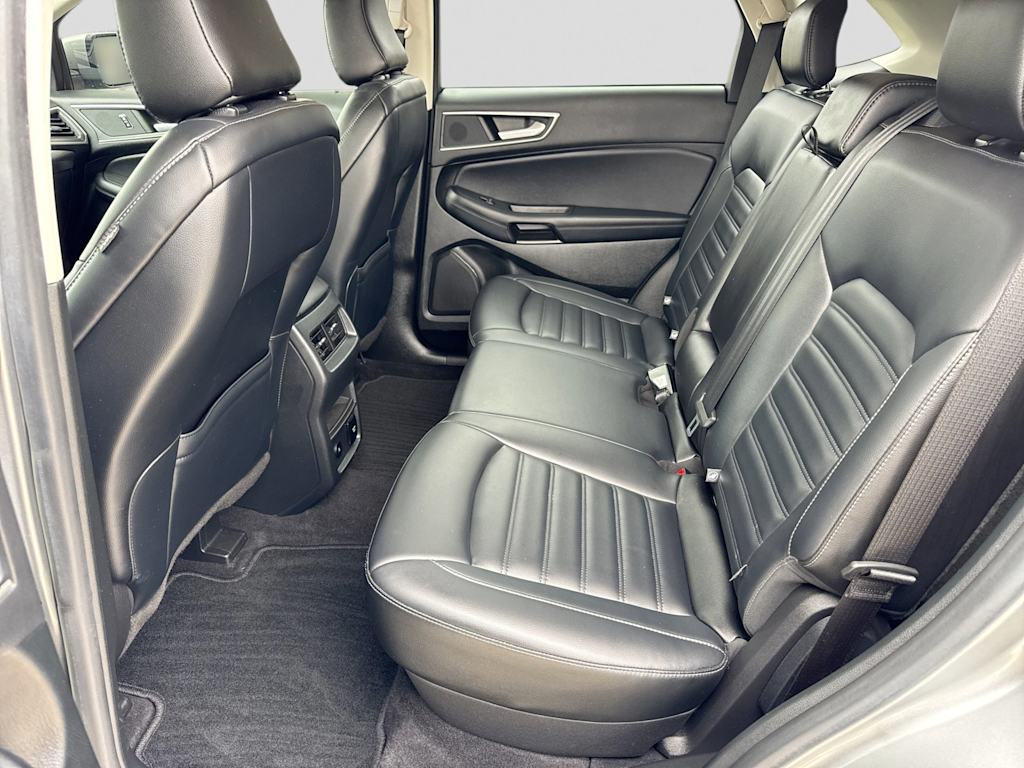 Thumbnail: 2023 Ford Edge - 25