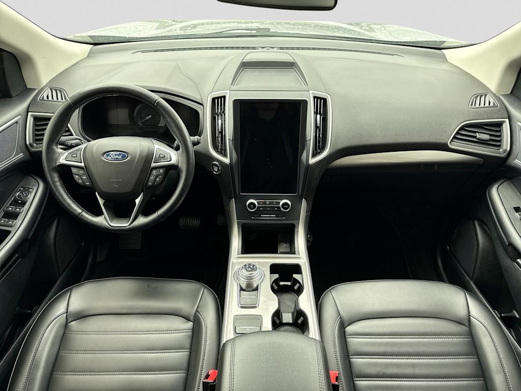 Thumbnail: 2023 Ford Edge - 9