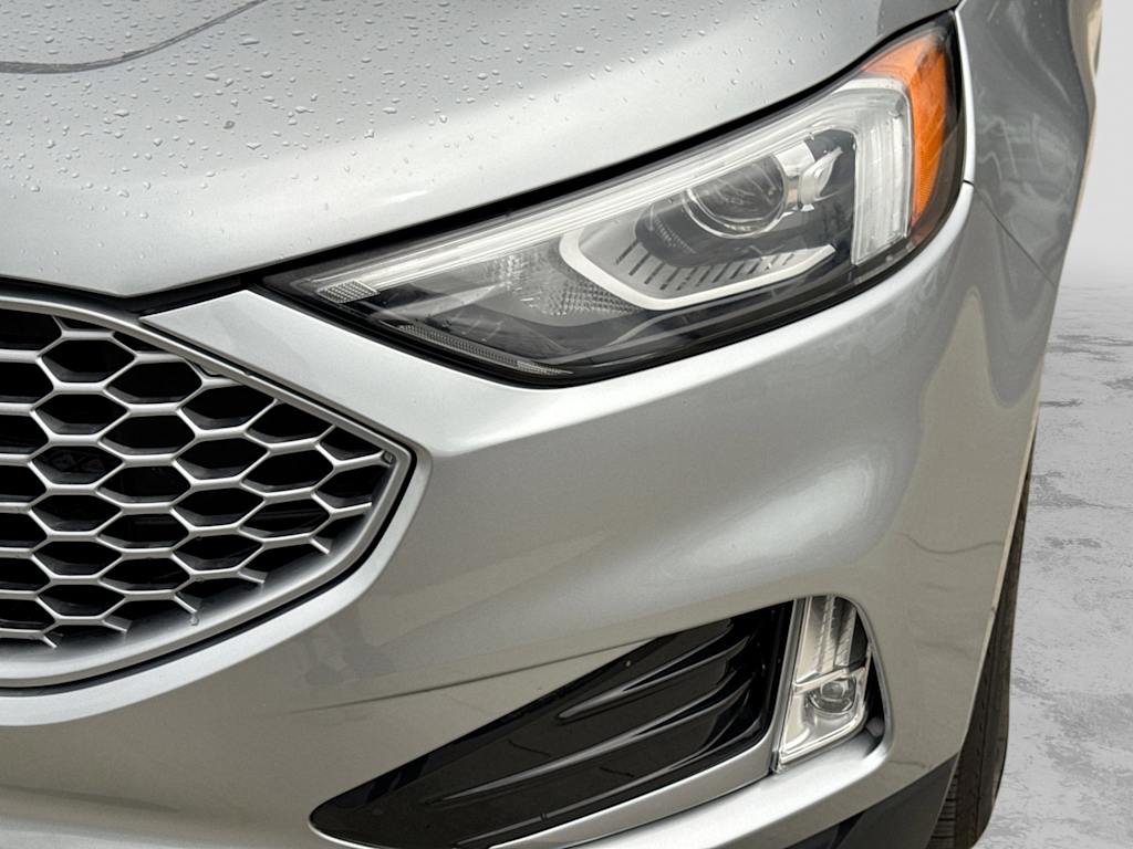 Thumbnail: 2023 Ford Edge - 22