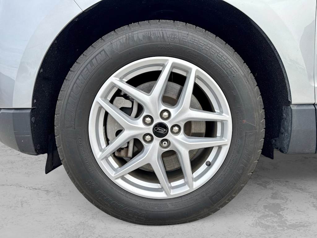 Thumbnail: 2023 Ford Edge - 5
