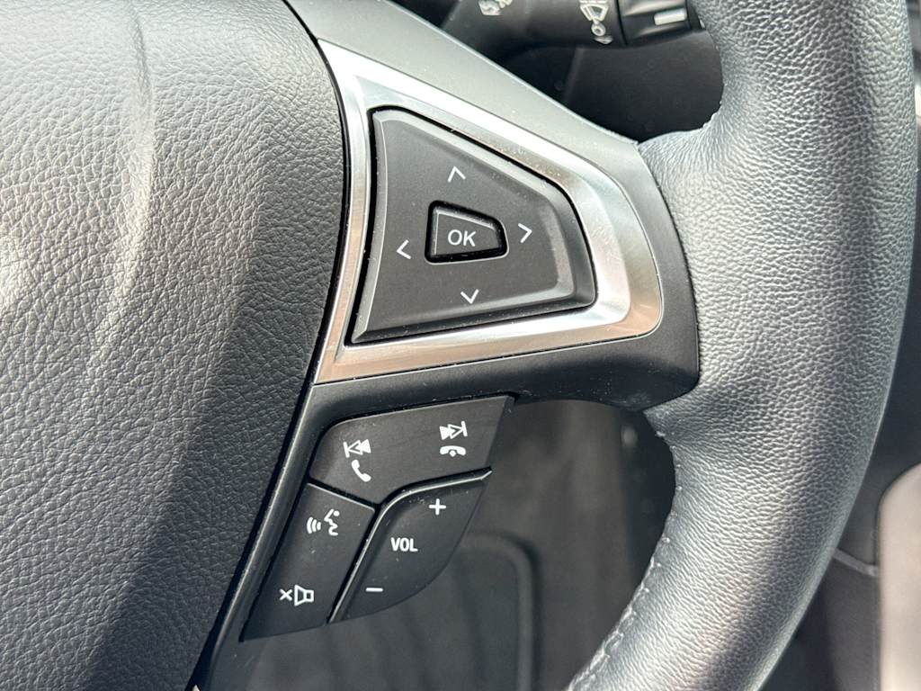 Thumbnail: 2023 Ford Edge - 28