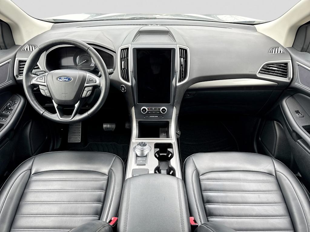 Thumbnail: 2023 Ford Edge - 7