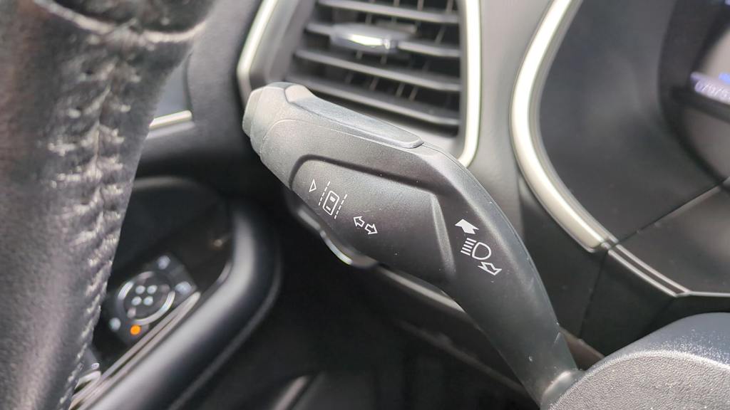 Thumbnail: 2019 Ford Edge - 29