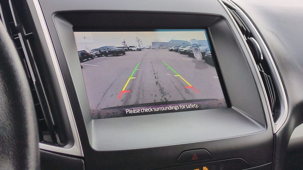 Thumbnail: 2019 Ford Edge - 31