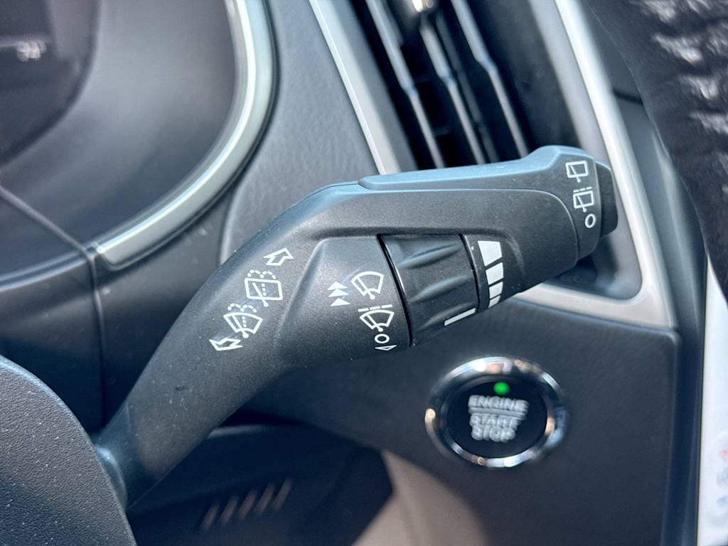 Thumbnail: 2021 Ford Edge - 30