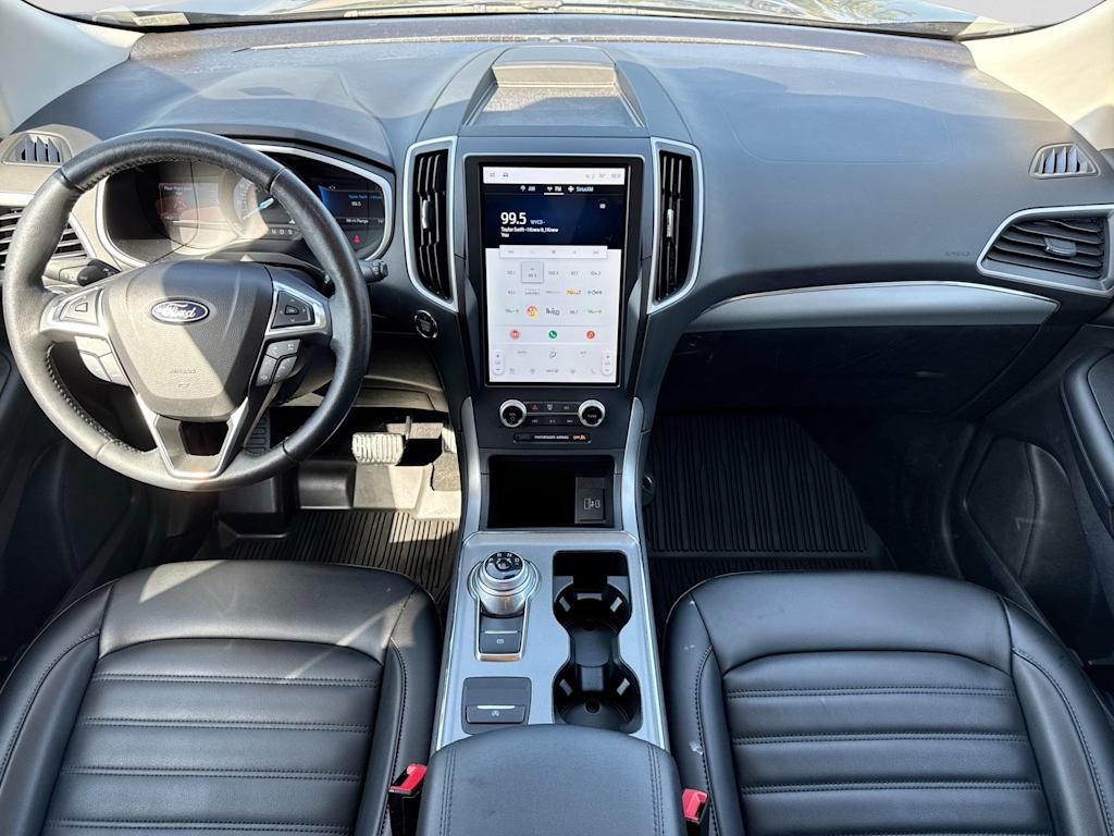 Thumbnail: 2021 Ford Edge - 9