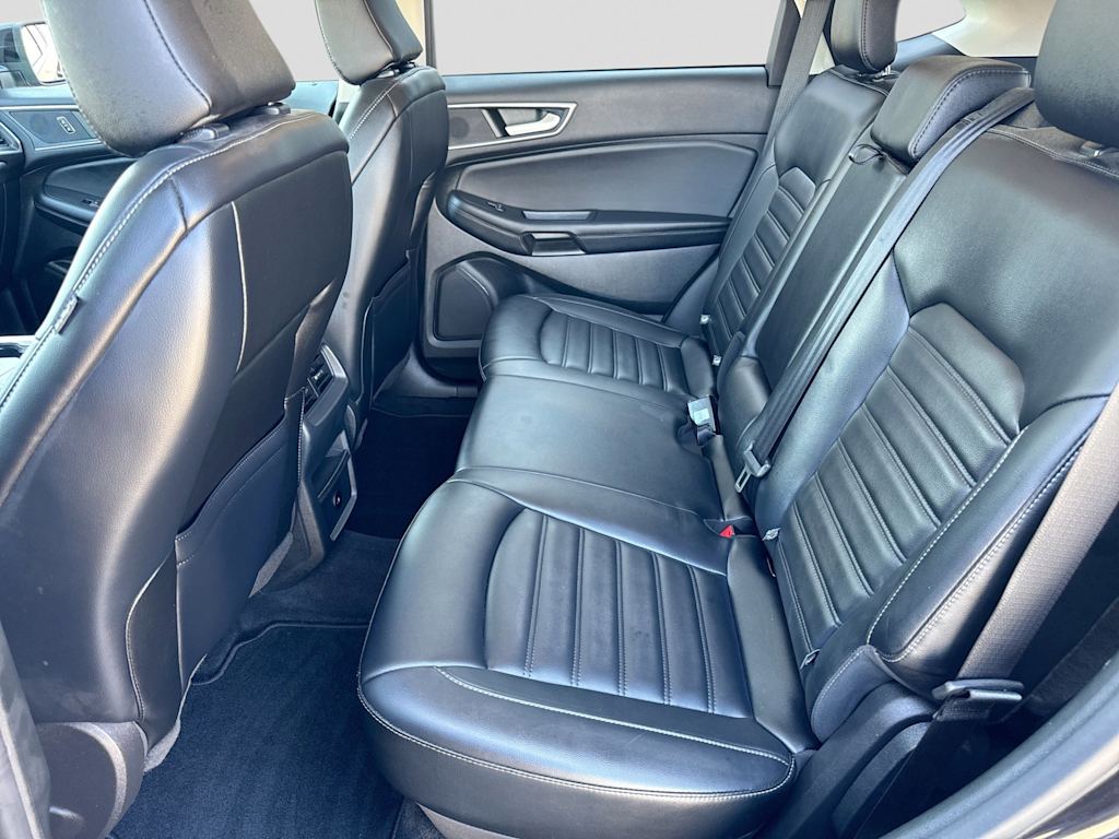 Thumbnail: 2023 Ford Edge - 8