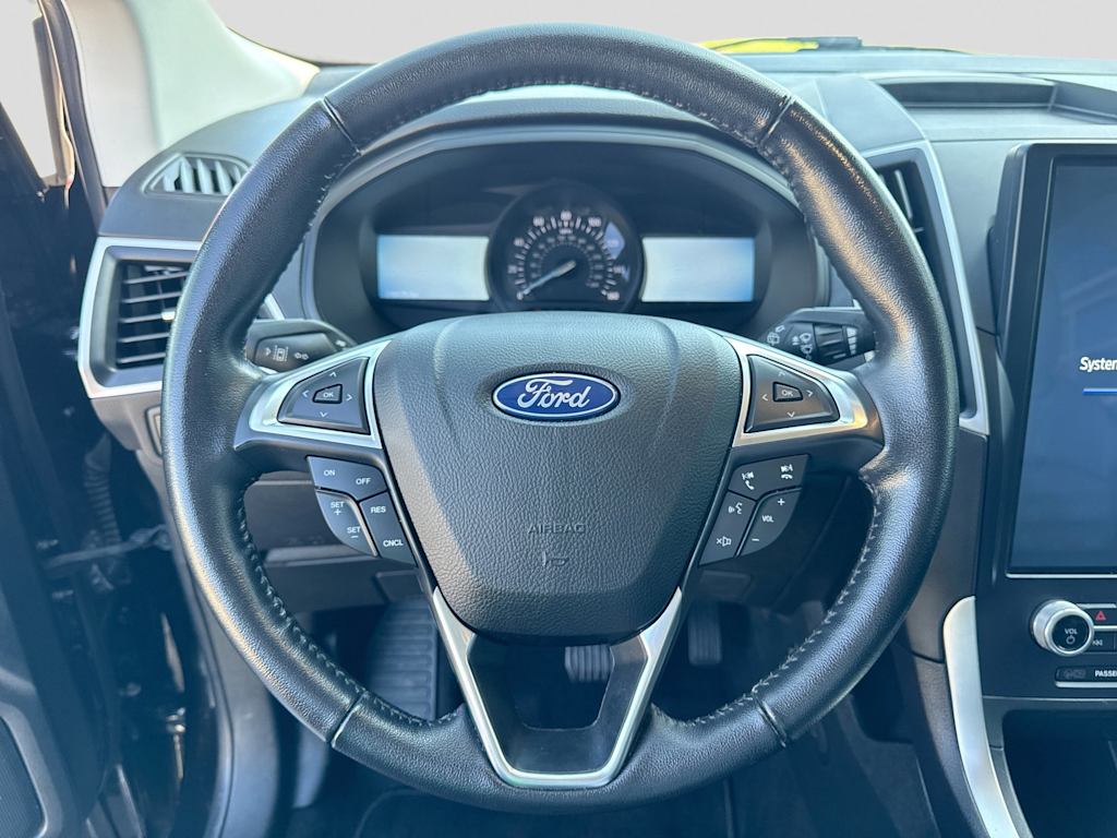 Thumbnail: 2023 Ford Edge - 9