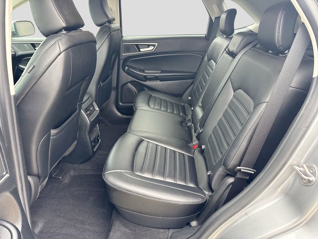Thumbnail: 2023 Ford Edge - 10