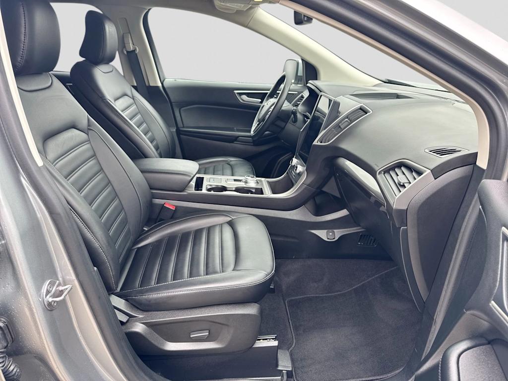 Thumbnail: 2023 Ford Edge - 9