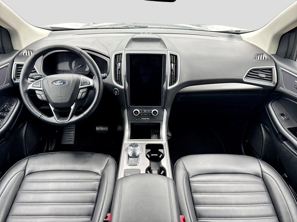 Thumbnail: 2023 Ford Edge - 7