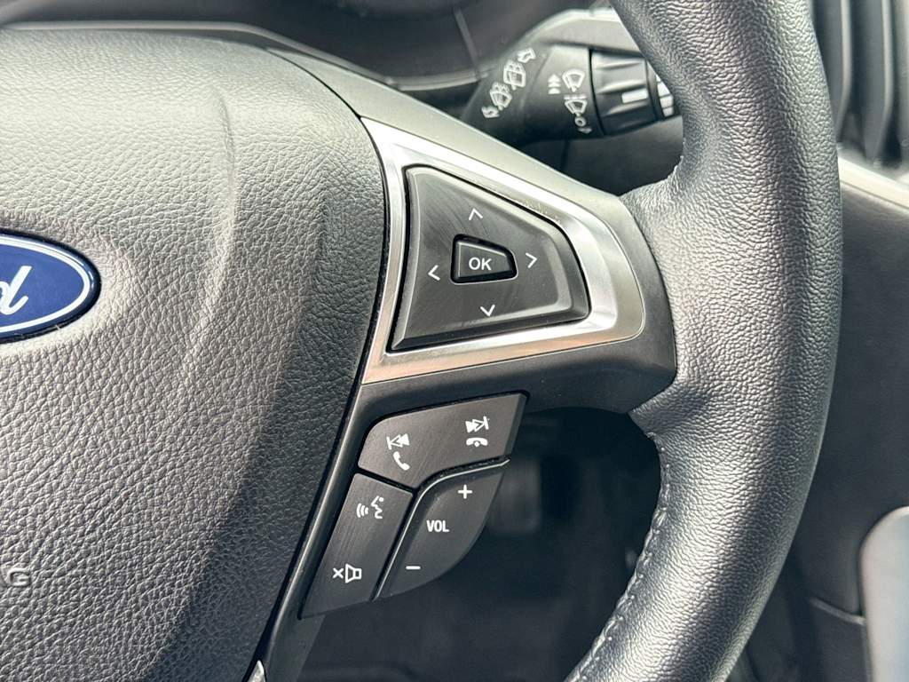 Thumbnail: 2023 Ford Edge - 28