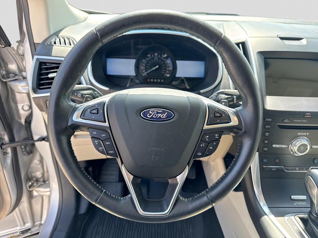 Thumbnail: 2017 Ford Edge - 12