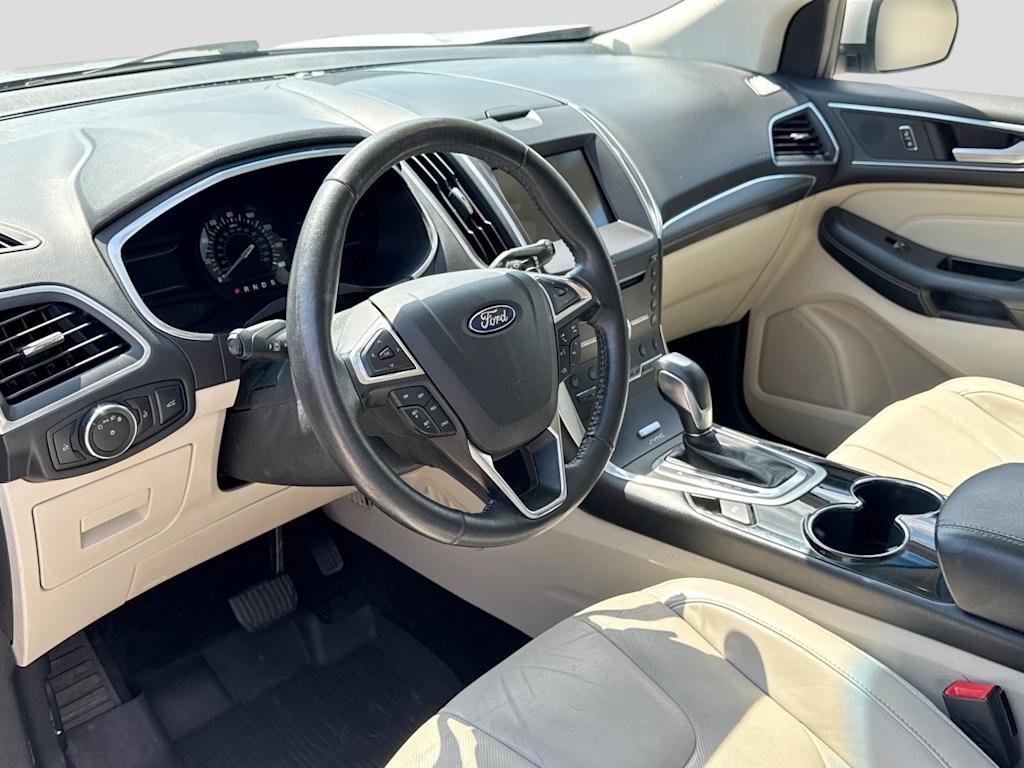Thumbnail: 2017 Ford Edge - 2