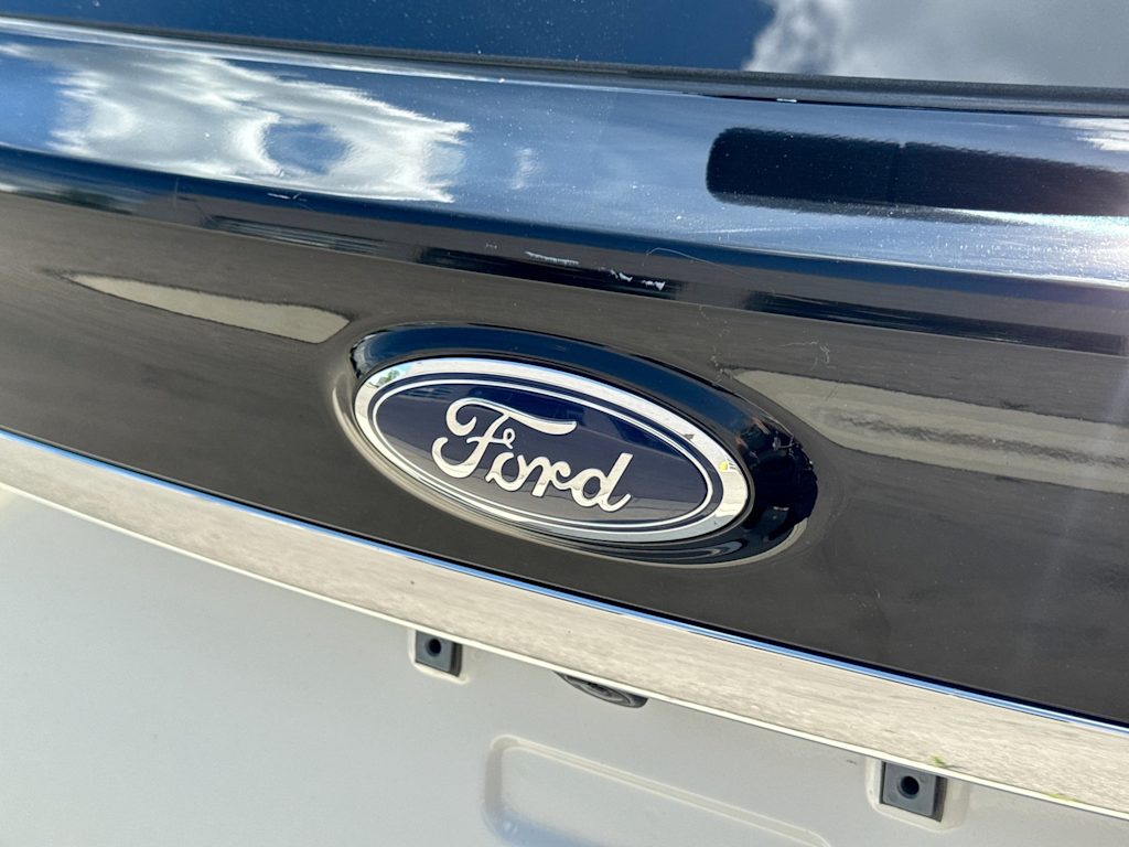 Thumbnail: 2020 Ford Edge - 6