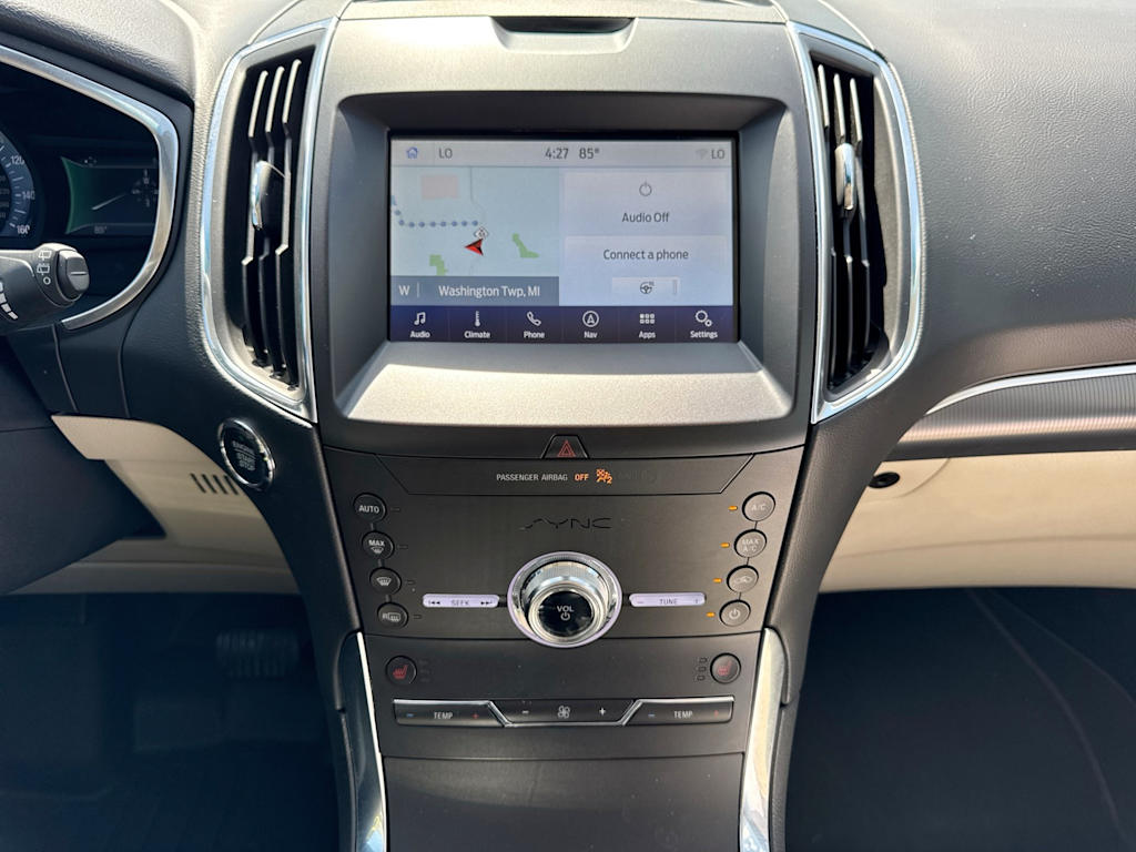 Thumbnail: 2020 Ford Edge - 13