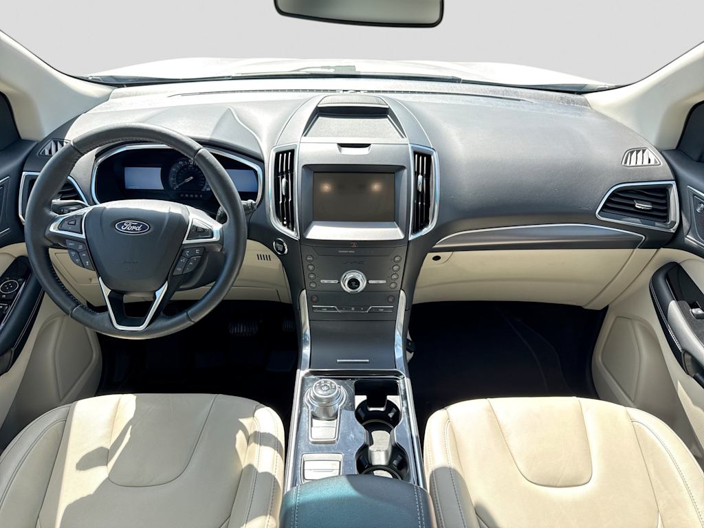 Thumbnail: 2020 Ford Edge - 8