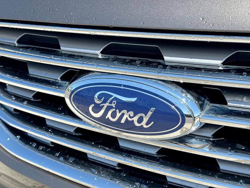 Thumbnail: 2019 Ford Edge - 6