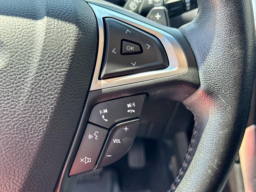 Thumbnail: 2019 Ford Edge - 30