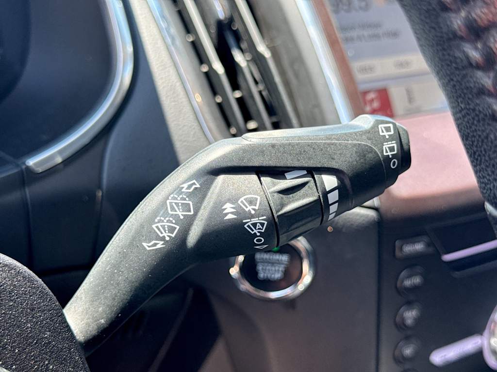 Thumbnail: 2019 Ford Edge - 31