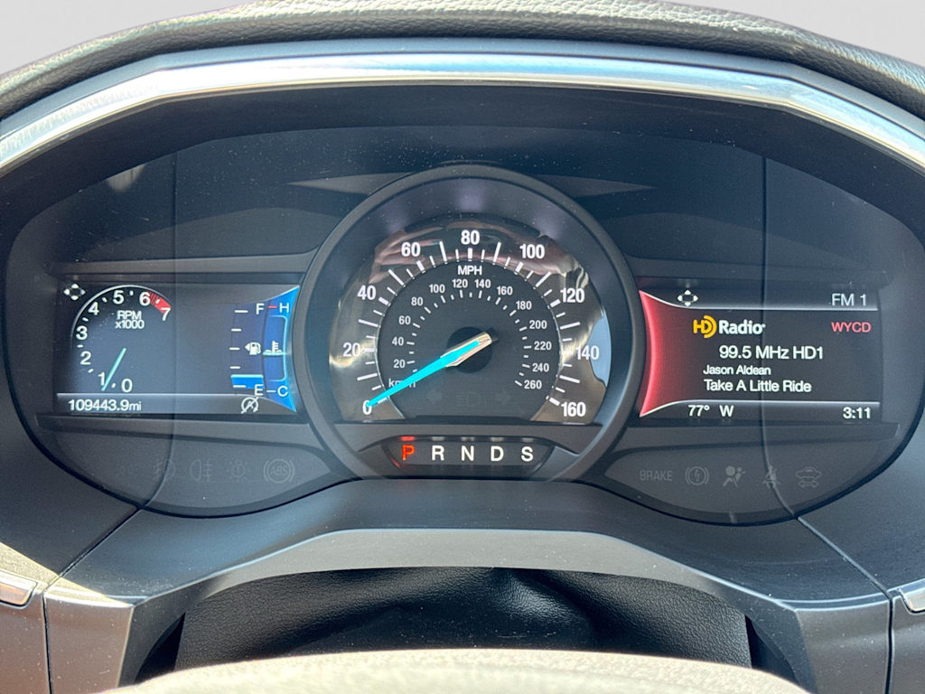 Thumbnail: 2019 Ford Edge - 15