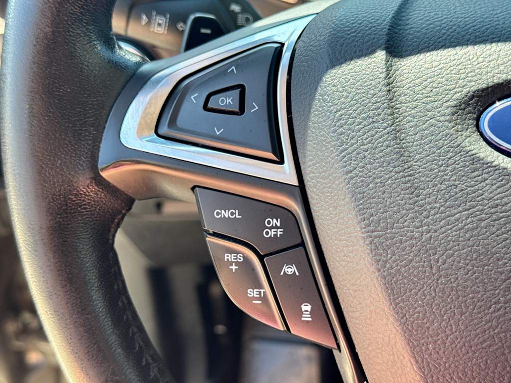 Thumbnail: 2019 Ford Edge - 29