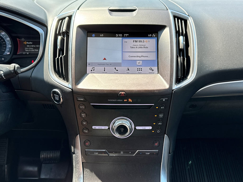 Thumbnail: 2019 Ford Edge - 13