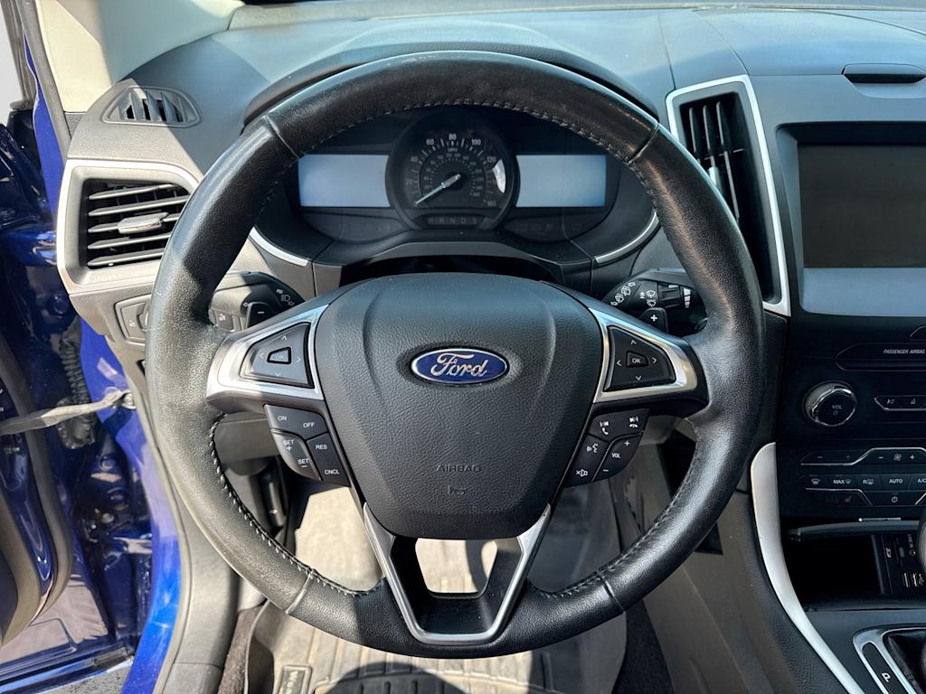 Thumbnail: 2015 Ford Edge - 12