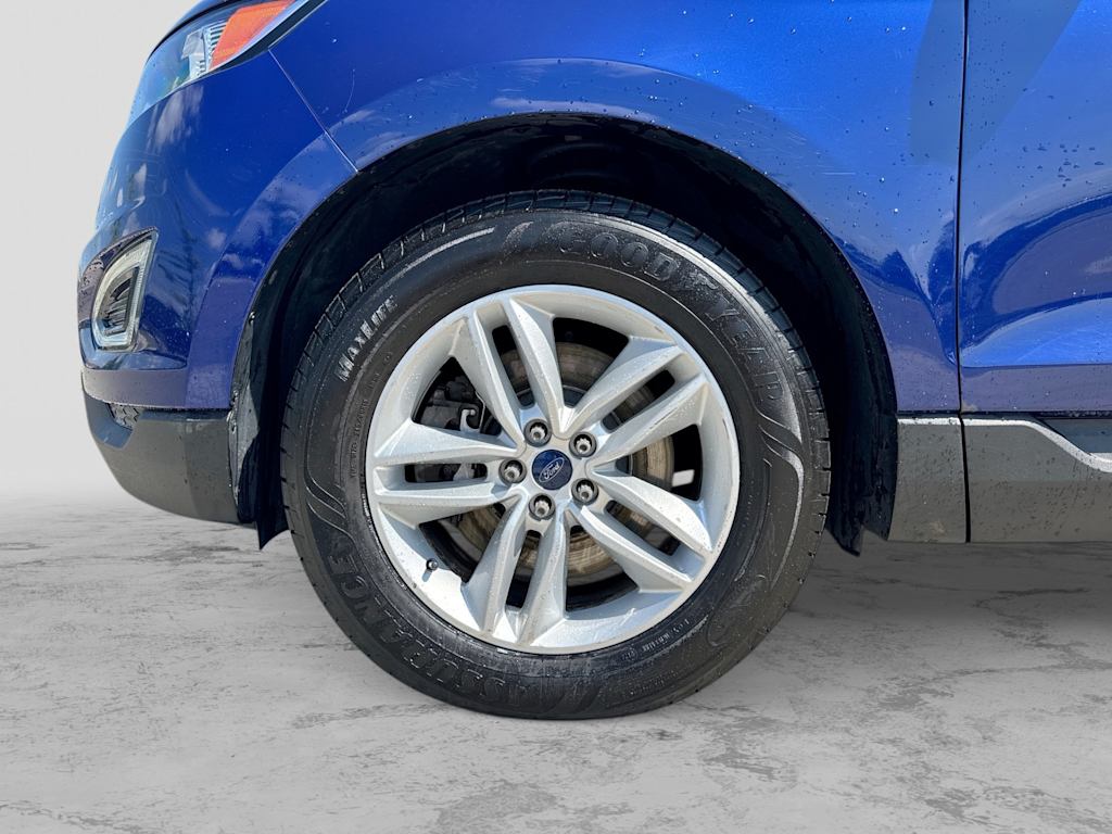 Thumbnail: 2015 Ford Edge - 7