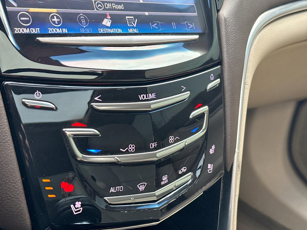 Thumbnail: 2016 Cadillac XTS - 14