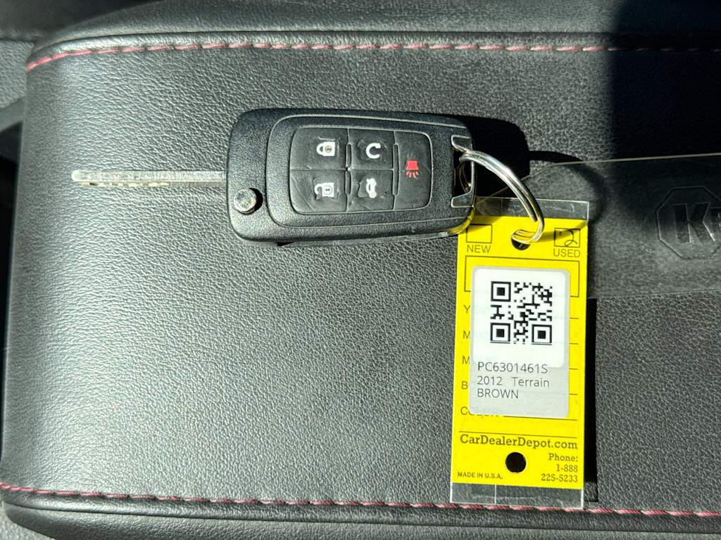 Thumbnail: 2012 GMC Terrain - 17